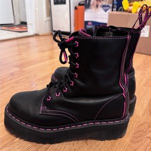 Dr Martens Jadon II Boot Neon Star Leather Platforms